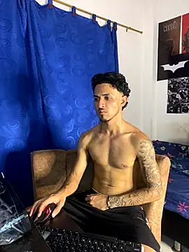 Snapshot of Zayn_kane chatting on 11, 9, 2025 Zayn kane online show from 11, 9, 2025
