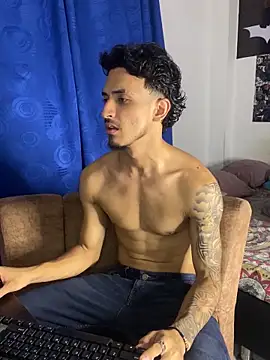 Snapshot of Zayn_kane chatting on 7, 10, 2025 Zayn kane online show from 7, 10, 2025
