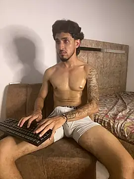 Snapshot of Zayn_kane chatting on 28, 4, 2026 Zayn kane online show from 28, 4, 2026