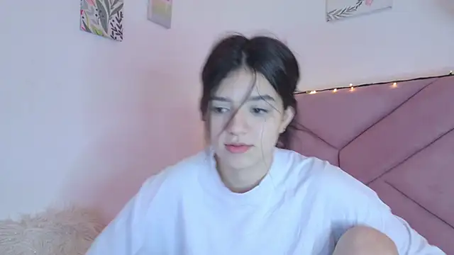 Snapshot of eva_sin18 chatting on 31, 1, 2026 eva sin18 online show from 31, 1, 2026