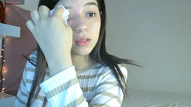 Snapshot of eva_sin18 chatting on 2, 3, 2026 eva sin18 online show from 2, 3, 2026