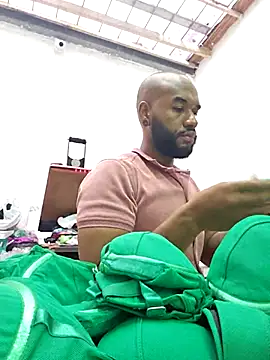 Nitsoyr online show from 2, 12, 2025