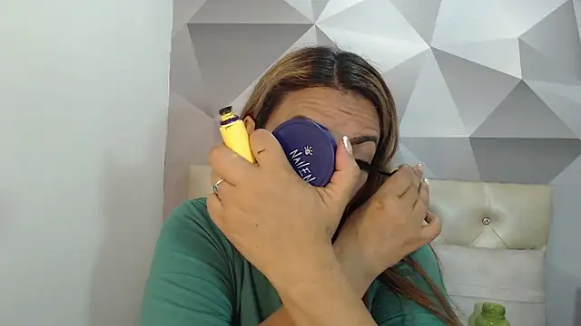 Milf-Prettyboobs online show from 10, 2, 2026