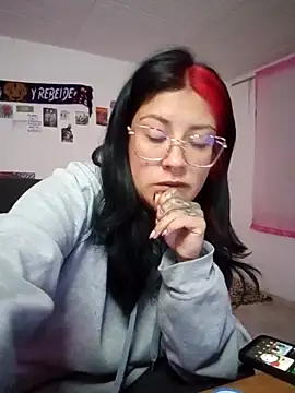 Snapshot of DaniPoison chatting on 17, 2, 2026 DaniPoison online show from 17, 2, 2026