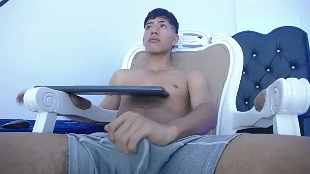 dareck 18 online show from 12, 3, 2025