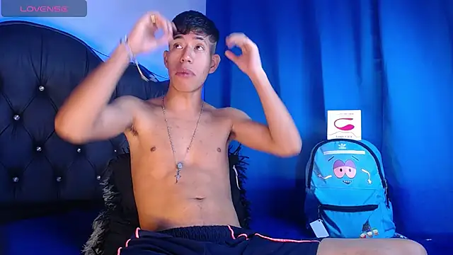 dareck 18 online show from 18, 10, 2025