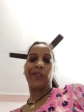 Snapshot of Hotty-Nidhi chatting on 19, 9, 2025 Hotty-Nidhi online show from 19, 9, 2025
