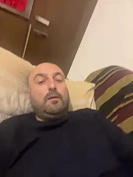 Snapshot of maxxxio12 chatting on 14, 3, 2025 maxxxio12 online show from 14, 3, 2025