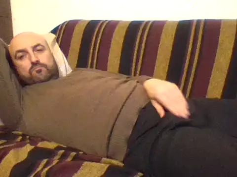 Snapshot of maxxxio12 chatting on 17, 3, 2025 maxxxio12 online show from 17, 3, 2025