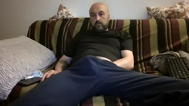 Snapshot of maxxxio12 chatting on 3, 5, 2026 maxxxio12 online show from 3, 5, 2026