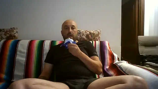 Snapshot of maxxxio12 chatting on 26, 7, 2026 maxxxio12 online show from 26, 7, 2026