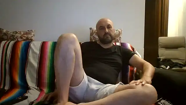 Snapshot of maxxxio12 chatting on 28, 7, 2026 maxxxio12 online show from 28, 7, 2026