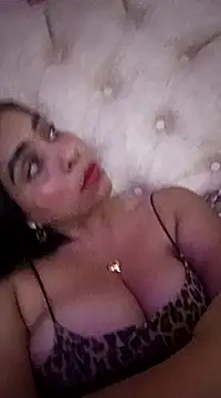 Snapshot of L_ucero chatting on 15, 3, 2025 L ucero online show from 15, 3, 2025
