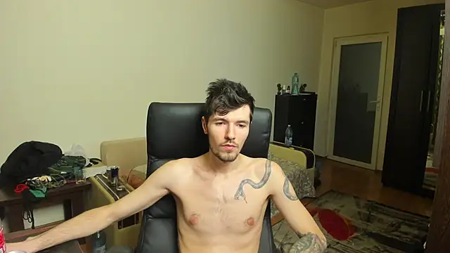 Snapshot of JustinPorno chatting on 28, 9, 2025 JustinPorno online show from 28, 9, 2025