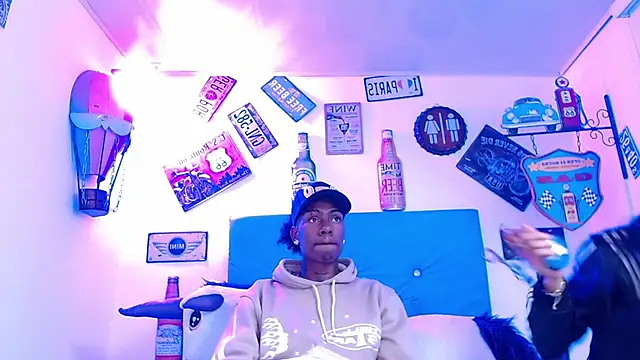 lili roussi online show from 10, 10, 2025