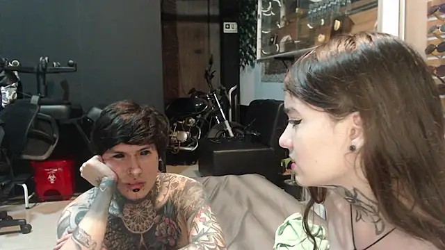 Snapshot of Alucard-Carmila chatting on 21, 9, 2025 Alucard-Carmila online show from 21, 9, 2025