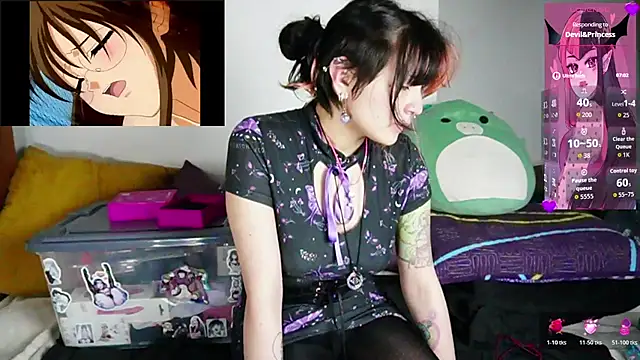 Snapshot of Devil_And_Princess chatting on 25, 5, 2026 Devil And Princess online show from 25, 5, 2026