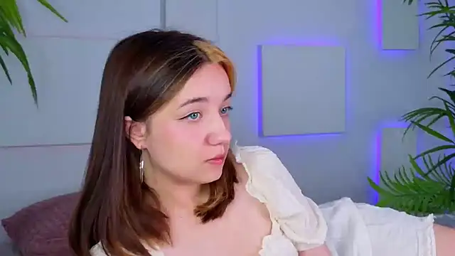 Snapshot of Gia_Riccardo chatting on 22, 9, 2025 Gia Riccardo online show from 22, 9, 2025