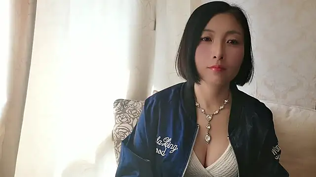 Rachel-6600 online show from 19, 10, 2025