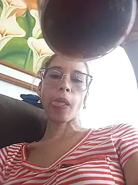Snapshot of Sexi_girl29 chatting on 14, 7, 2026 Sexi girl29 online show from 14, 7, 2026