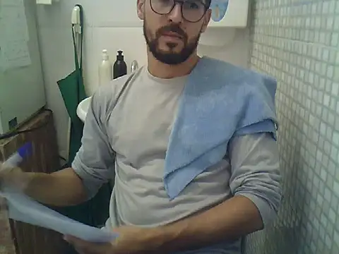 pdasgyn online show from 5, 3, 2026