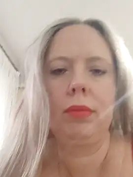 Irina3718 online show from 1, 10, 2025