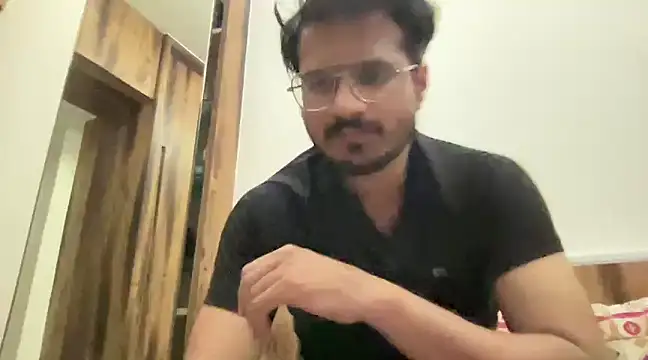 Snapshot of anuragbrothermodel chatting on 11, 3, 2025 anuragbrothermodel online show from 11, 3, 2025