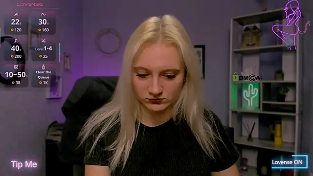 Snapshot of madam_uliis chatting on 20, 3, 2025 madam uliis online show from 20, 3, 2025