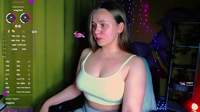 Snapshot of Lilysweet13 chatting on 12, 6, 2026 Lilysweet13 online show from 12, 6, 2026
