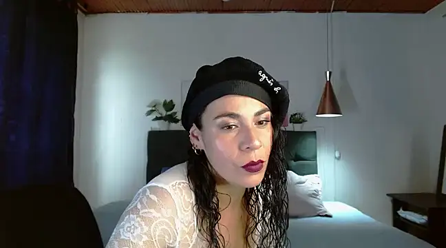 mia velvet1 online show from 13, 3, 2025