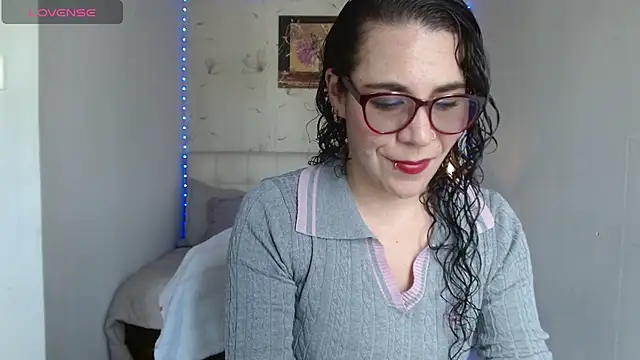 mia velvet1 online show from 7, 6, 2026