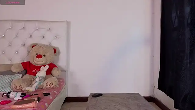 megan stathann online show from 7, 4, 2026