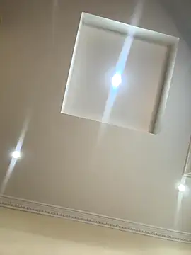 Ivelleee  online show from 19, 11, 2025