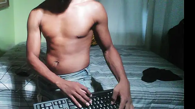 Snapshot of anthonyroth chatting on 15, 10, 2025 anthonyroth online show from 15, 10, 2025