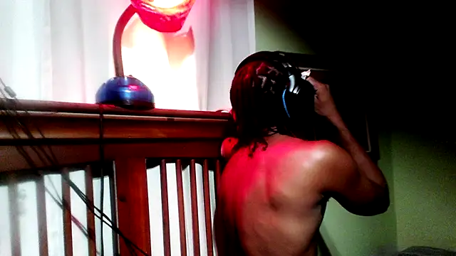 Snapshot of anthonyroth chatting on 22, 10, 2025 anthonyroth online show from 22, 10, 2025