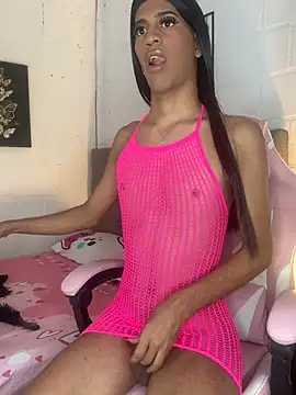 Snapshot of emily__sweet__ chatting on 5, 8, 2026 emily sweet online show from 5, 8, 2026