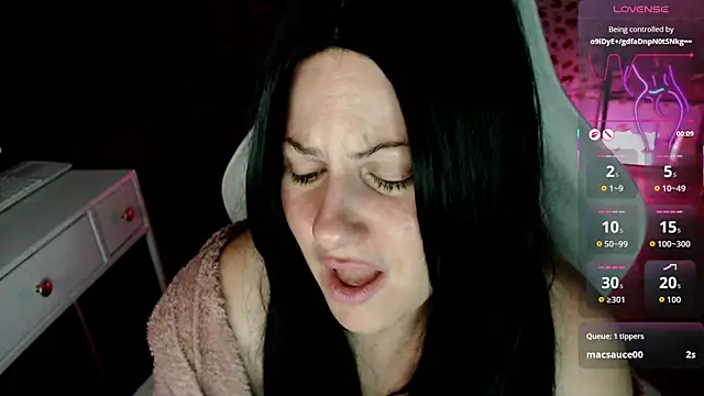 Snapshot of BellaStar84 chatting on 30, 6, 2026 BellaStar84 online show from 30, 6, 2026