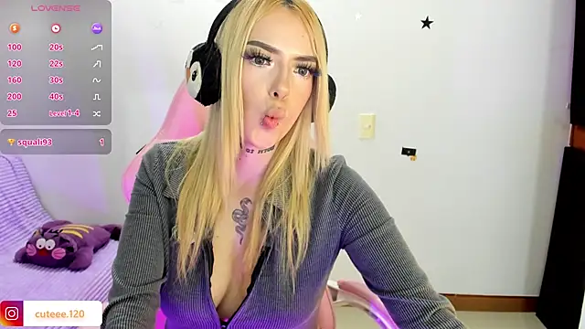 Emma cute11 online show from 1, 4, 2026