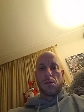 svenpfeifer online show from 3, 2, 2026