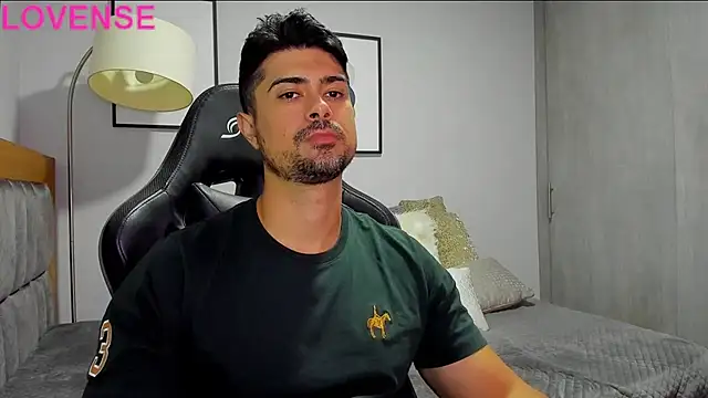 Dante Storm online show from 3, 10, 2025