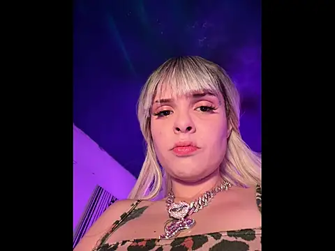 LoganPeny online show from 6, 4, 2026