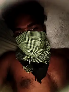 Snapshot of PolarFriend0 chatting on 5, 4, 2026 PolarFriend0 online show from 5, 4, 2026