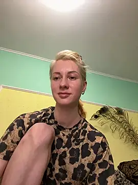 Snapshot of _Black-Panther_ chatting on 14, 6, 2026 Black-Panther online show from 14, 6, 2026