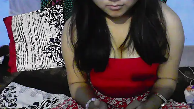 LAYLA 600 online show from 22, 11, 2025