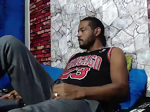 BladeFoxxx1 online show from 13, 3, 2026