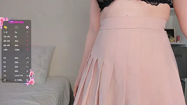 Strawberry Deli online show from 8, 4, 2026