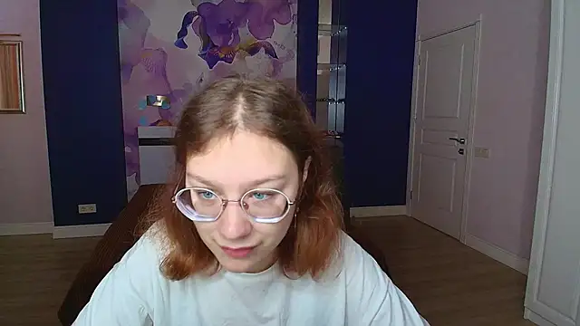 Snapshot of AngelinaLow chatting on 14, 3, 2025 AngelinaLow online show from 14, 3, 2025