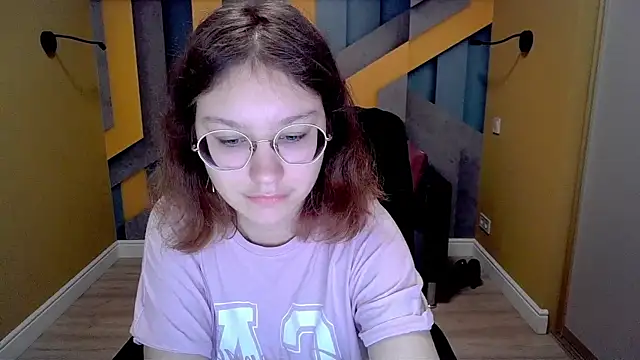 Snapshot of AngelinaLow chatting on 15, 3, 2025 AngelinaLow online show from 15, 3, 2025