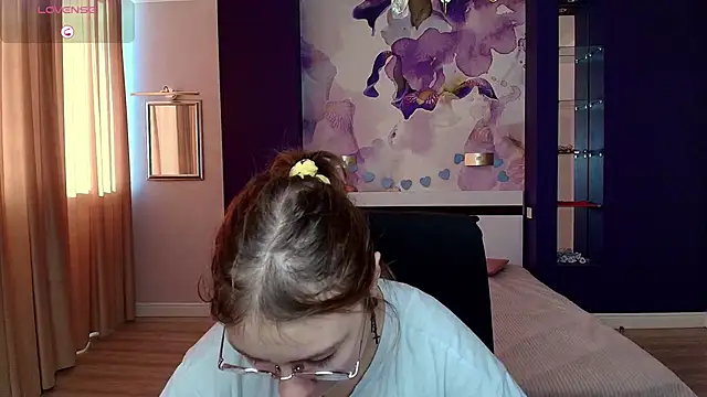 AngelinaLow online show from 31, 10, 2025