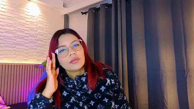 TiffanyWalk online show from 29, 10, 2025